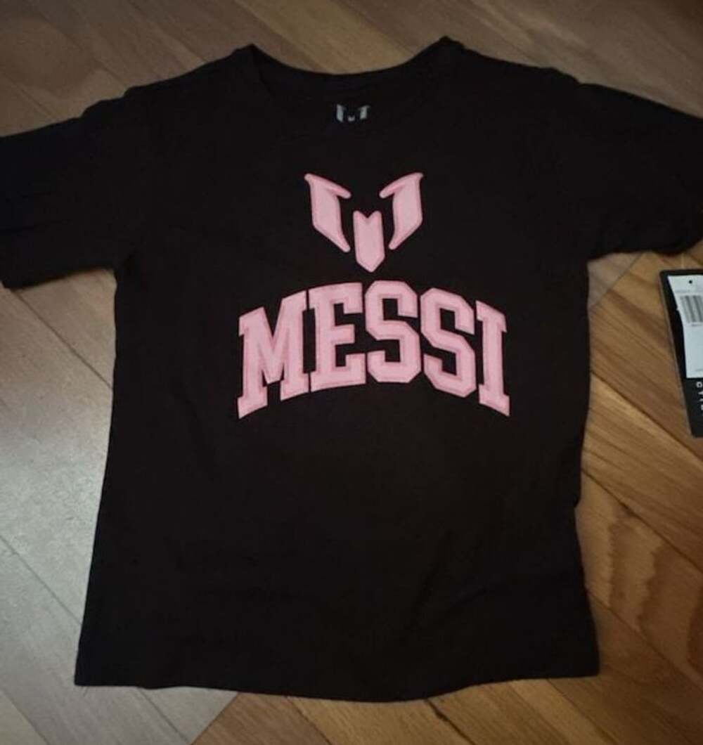 Messi Collection Logo Graphic Short Sleeve Tee Black Pink